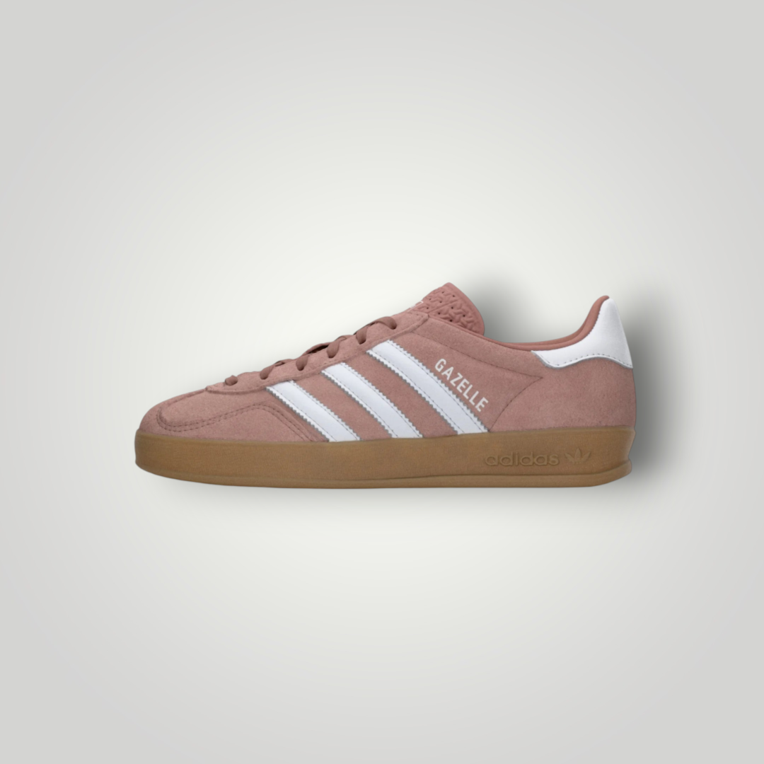NDO Clothing adidas Originals Gazelle Indoor Sneaker aus altrosa Veloursleder mit weißen Streifen und Gummisohle