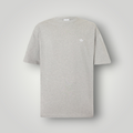 NDO Clothing adidas Originals Loose Tee in meliertem Medium Grey Heather aus Baumwoll-Jersey mit kleinem Logo