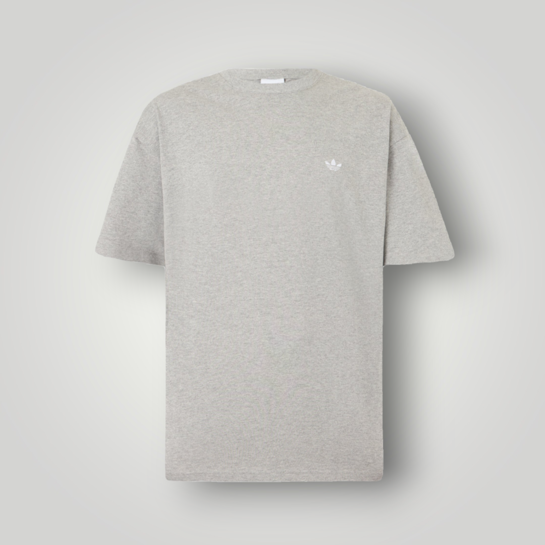 NDO Clothing adidas Originals Loose Tee in meliertem Medium Grey Heather aus Baumwoll-Jersey mit kleinem Logo