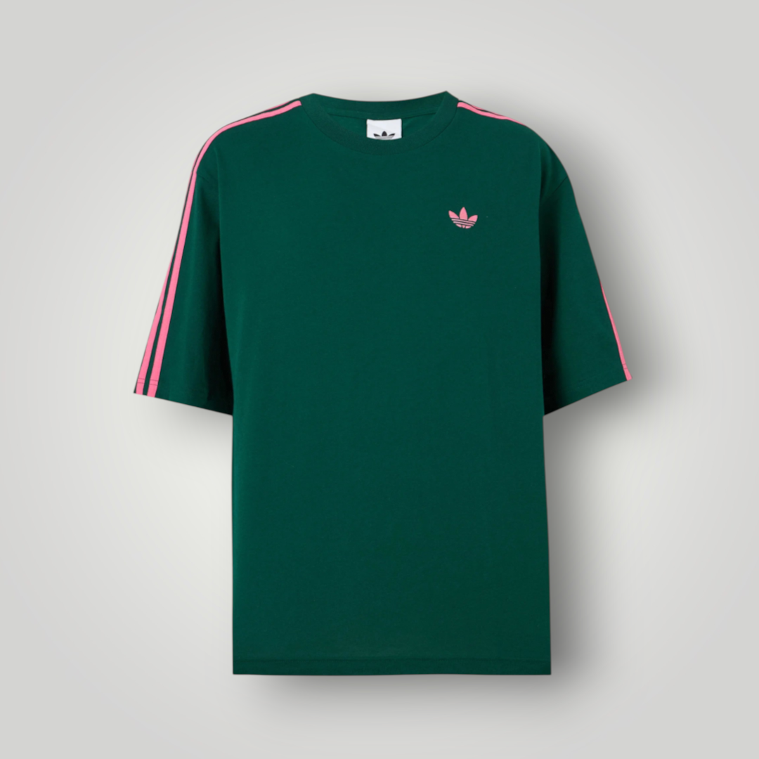 NDO Clothing adidas Originals Oversized T-Shirt in Collegiate Green mit rosa Streifen und Trefoil-Logo