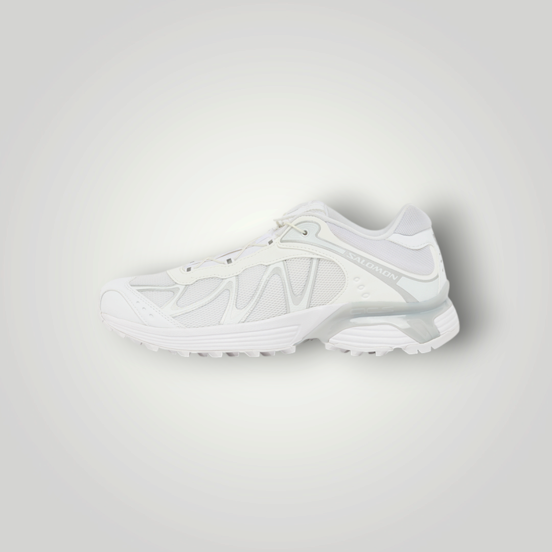 NDO Clothing Salomon XT-WHISPER Sneaker in Weiß mit atmungsaktivem Mesh-Obermaterial und technischem Design