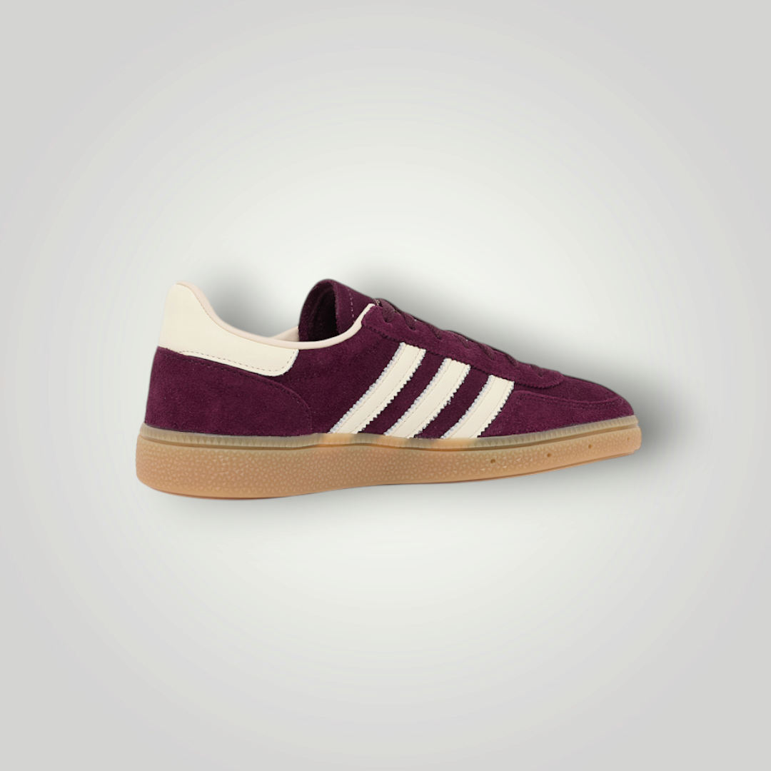 NDO Clothing Adidas Originals Handball Spezial Sneaker in Dunkelrot mit weißen Streifen und Gummisohle