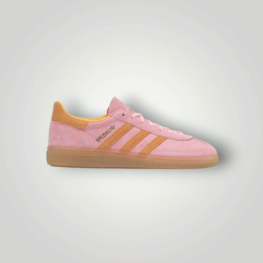 NDO Clothing Adidas Originals Handball Spezial Sneaker aus rosa Veloursleder mit orangefarbenen Akzenten und Gummisohle
