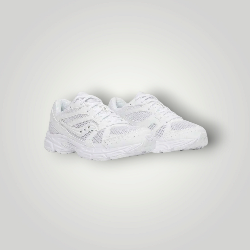 NDO Clothing Saucony Ride Millennium Laufschuhe in komplettem Weiß mit atmungsaktivem Mesh-Obermaterial