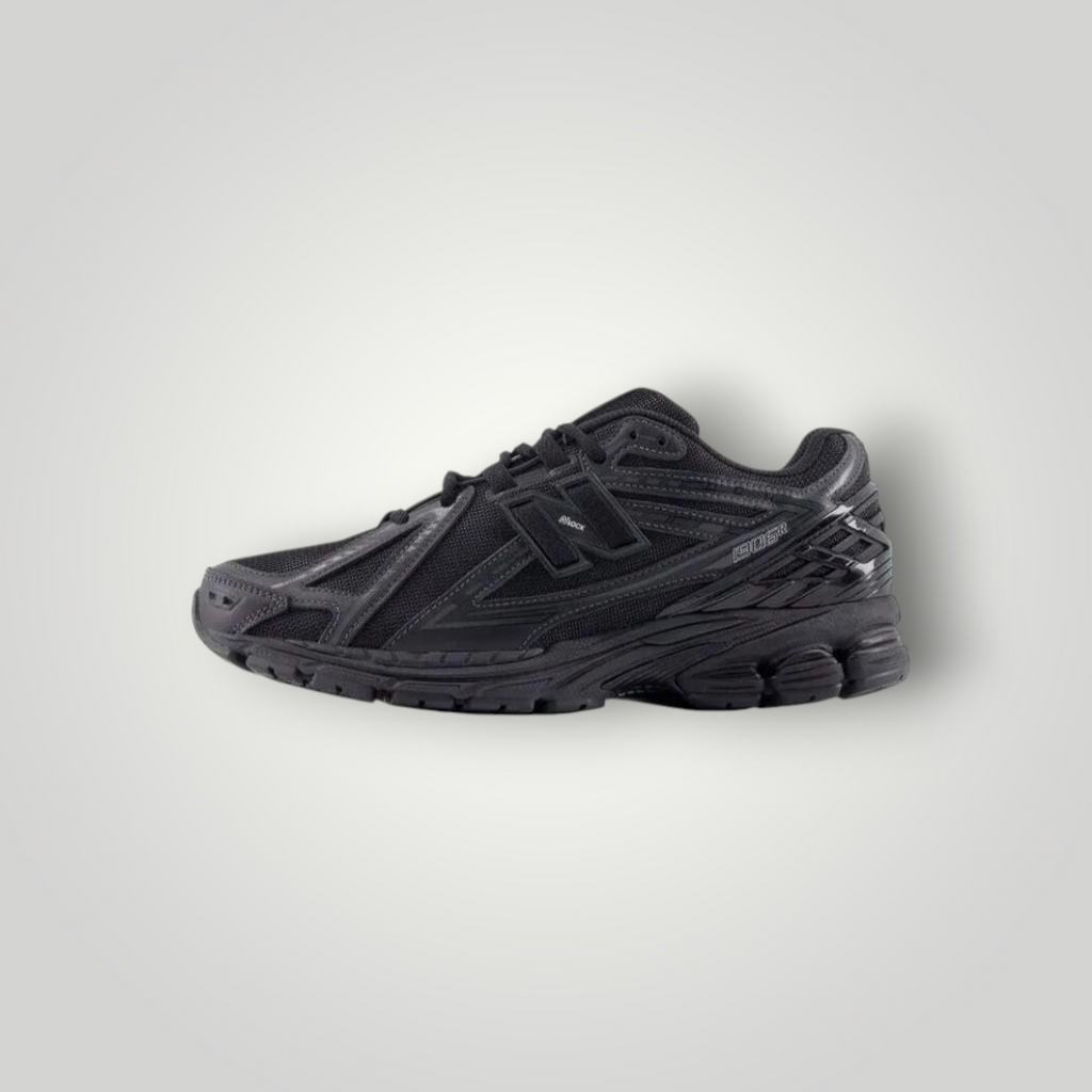 NDO Clothing New Balance 1906R Sneaker in komplettem Schwarz mit Mesh-Obermaterial und profilierter Sohle