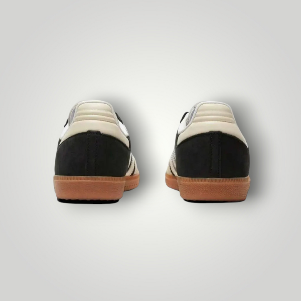 NDO Clothing Adidas Originals Samba OG Sneaker von hinten mit schwarzem Obermaterial und klassischer Gummisohle