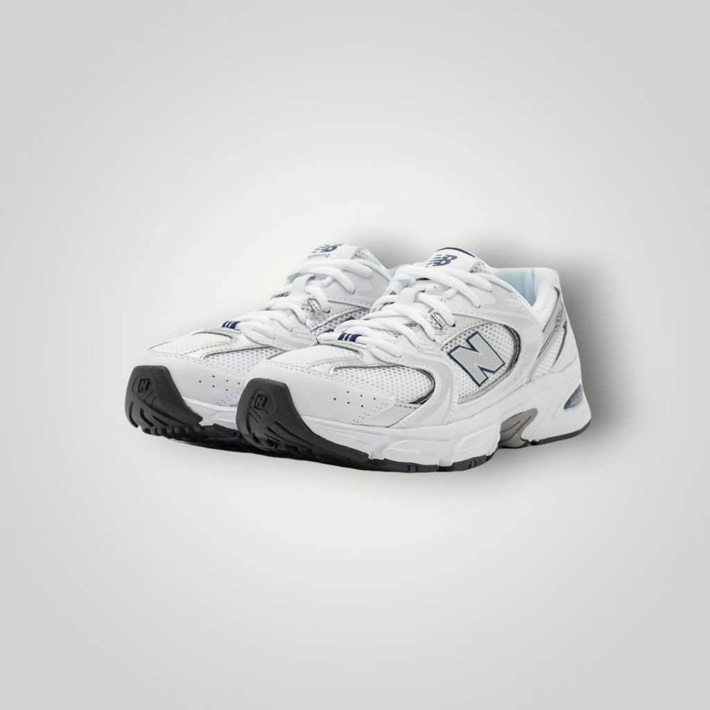 NDO Clothing New Balance 530 Unisex Sneaker in Grau und Weiß aus Mesh und Kunstleder mit Schnürung