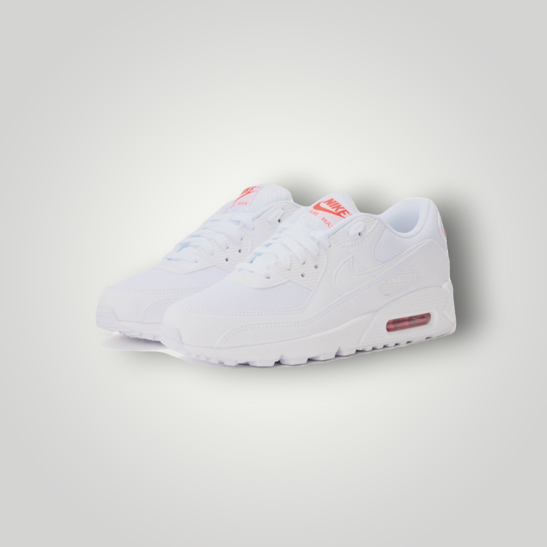 NDO Clothing Nike Air Max 90 ESS Sneaker in Weiß mit roten Akzenten aus Mesh und Kunstleder mit Schnürung