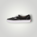 NDO Clothing Vans Authentic Sneaker in Schwarz aus Canvas mit weißer Sohle und Schnürung