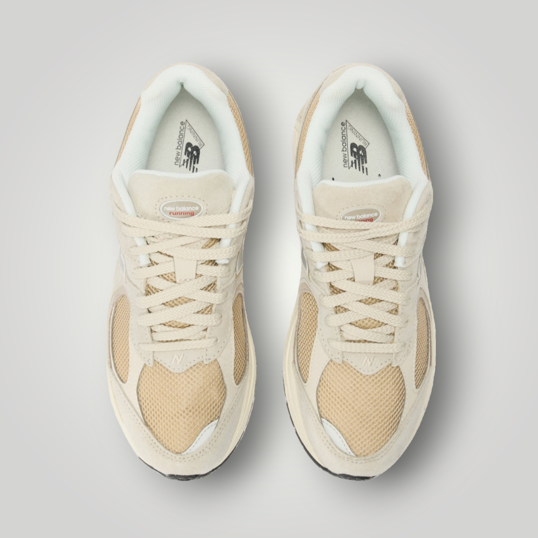 New Balance U2002