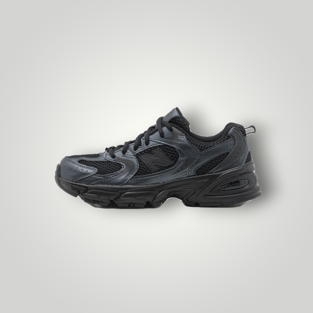 NDO Clothing New Balance 530 Unisex Sneaker in Schwarz aus atmungsaktivem Mesh mit Schnürung und gepolsterter Sohle