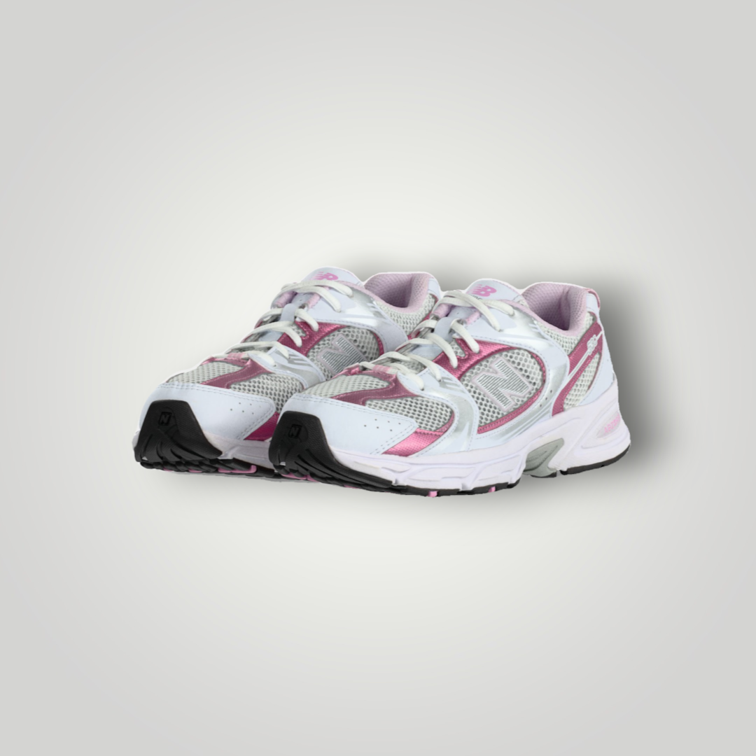 NDO Clothing New Balance 530 Sneaker in Weiss und Pink mit Mesh-Obermaterial und Abzorb-Dämpfung