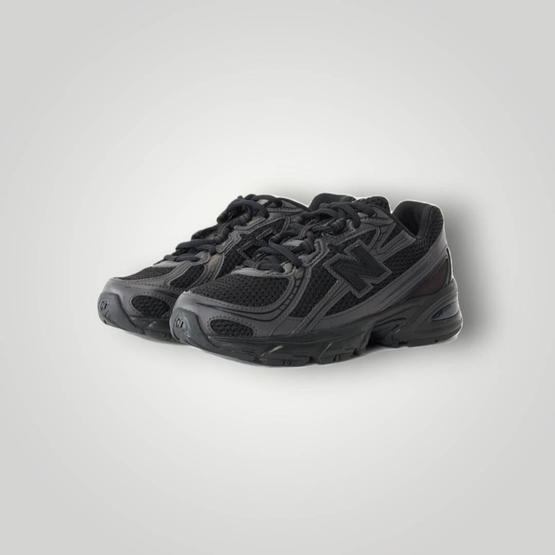 NDO Clothing New Balance 740 Unisex Sneaker in Schwarz aus Mesh und Kunstleder mit Schnürung und flacher Sohle