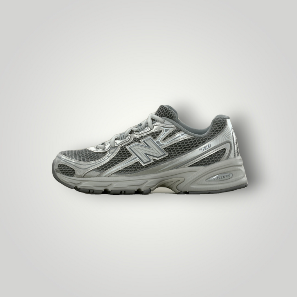 NDO Clothing New Balance 740 Sneaker in Harbor Grey und Silber mit Mesh-Obermaterial und Abzorb-Dämpfung