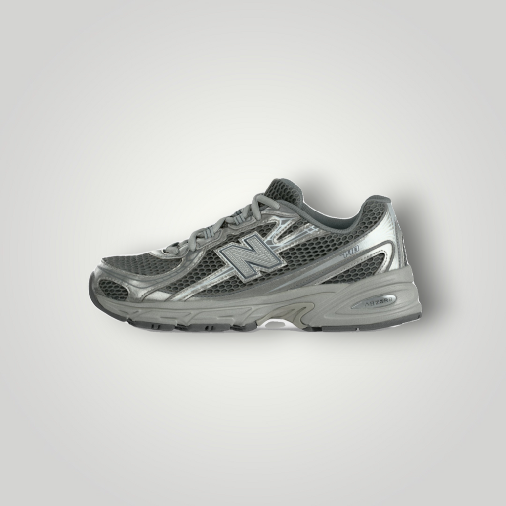 NDO Clothing New Balance 740 Sneaker in Harbor Grey und Silber mit Mesh-Obermaterial und Abzorb-Dämpfung