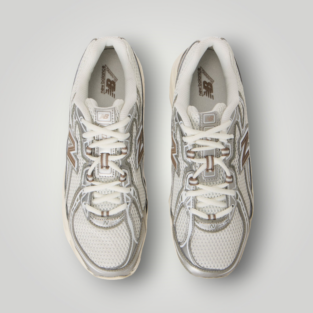 New Balance 740