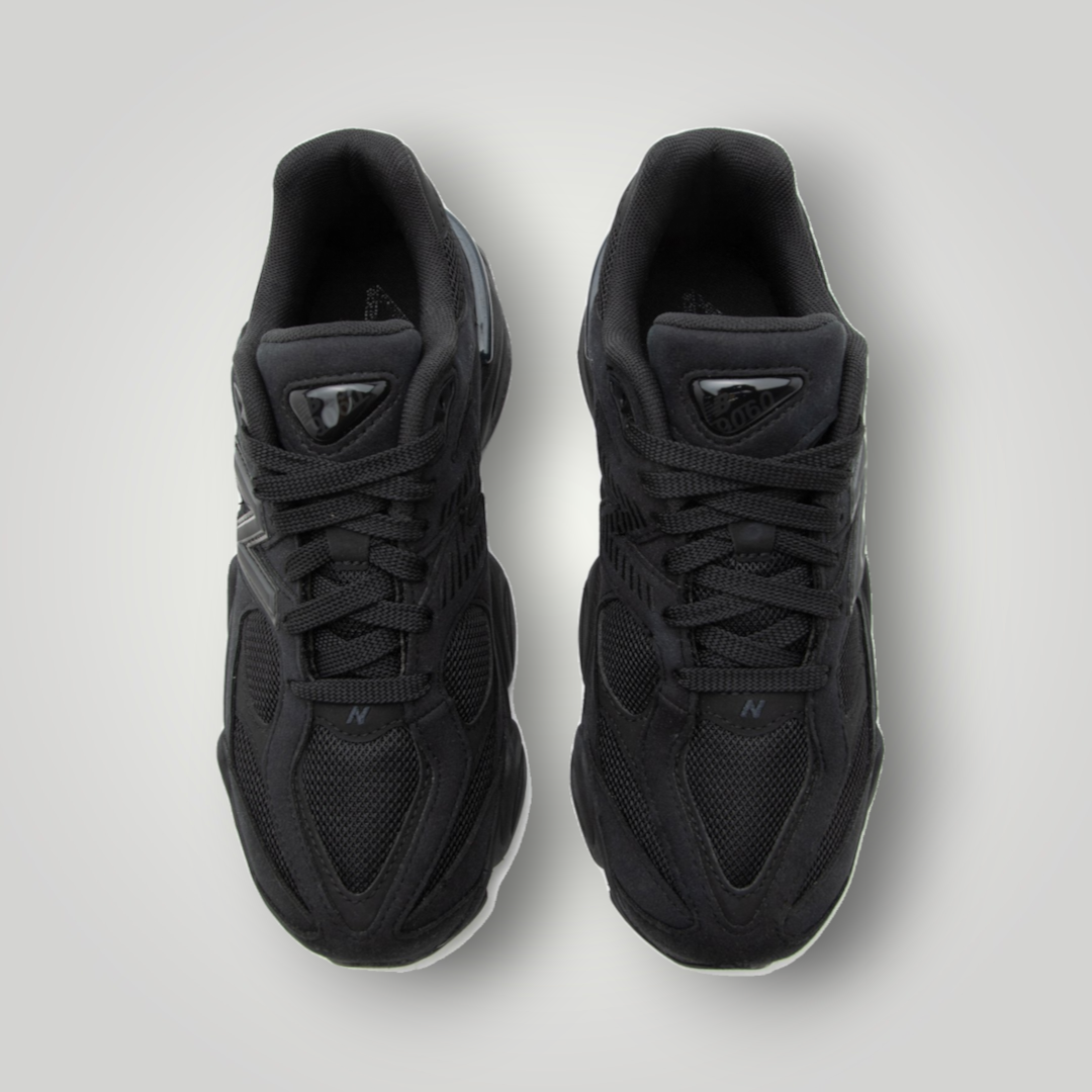 NDO Clothing New Balance 9060 Unisex Sneaker in Schwarz aus Mesh und Kunstleder mit Schnürung und flacher Sohle