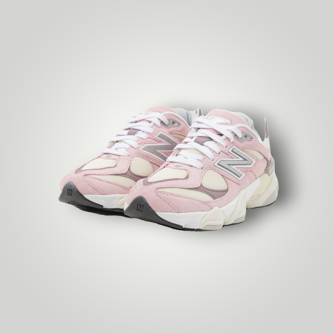 NDO Clothing New Balance 9060 Sneaker in Rosa und Beige aus Leder und Mesh mit Schnürung