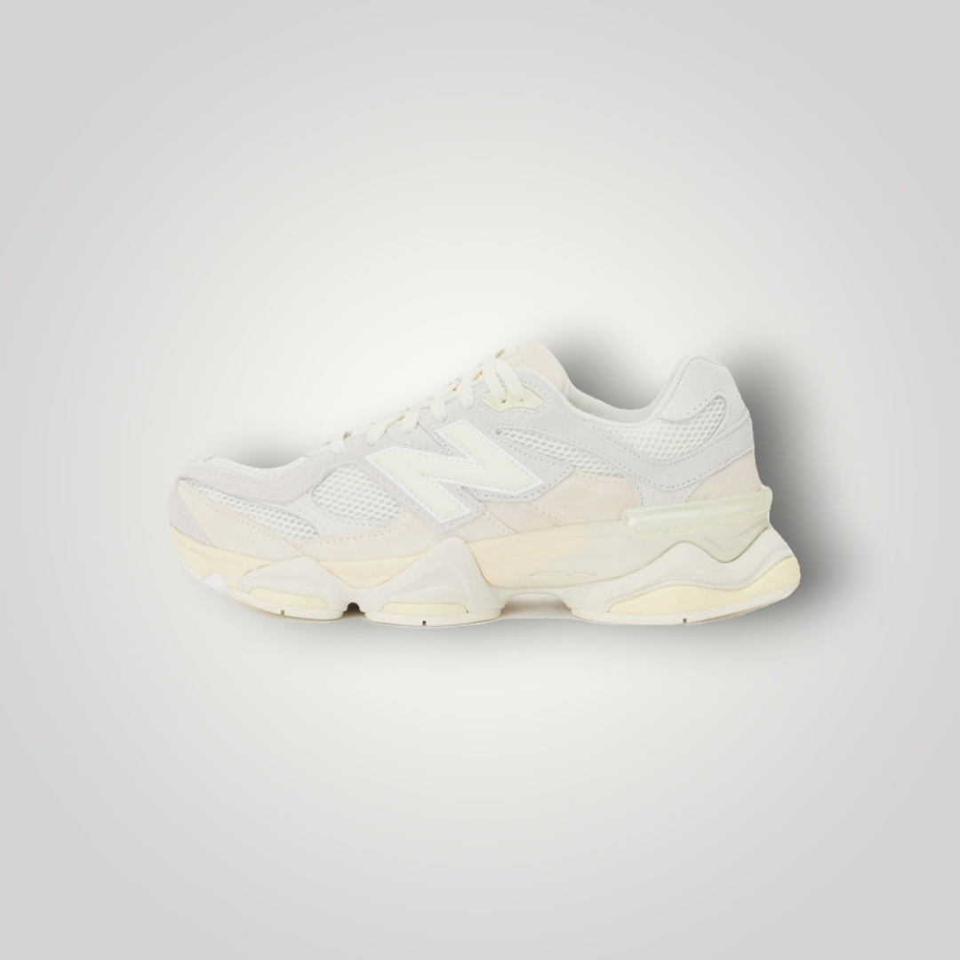 NDO Clothing New Balance Sneaker in Angora-Beige aus Leder und Mesh mit Plateausohle und Schnürung