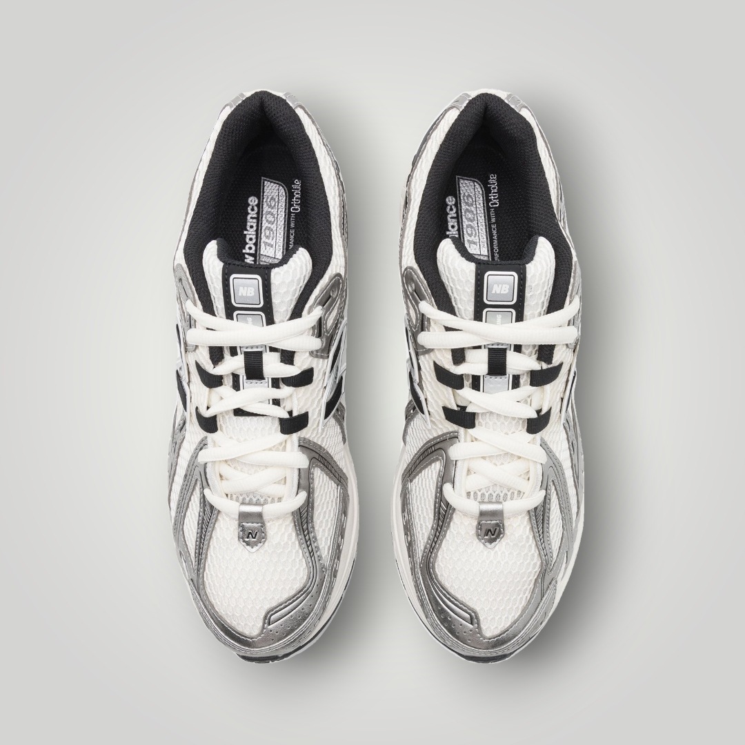 NDO Clothing New Balance M1906 Unisex Sneaker in Grau und Weiß aus Mesh mit Schnürung und Ortholite-Innensohle