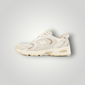 NDO Clothing New Balance MR530 Sneaker in Bone aus Mesh und Kunstleder mit Schnürung und abriebfester Sohle