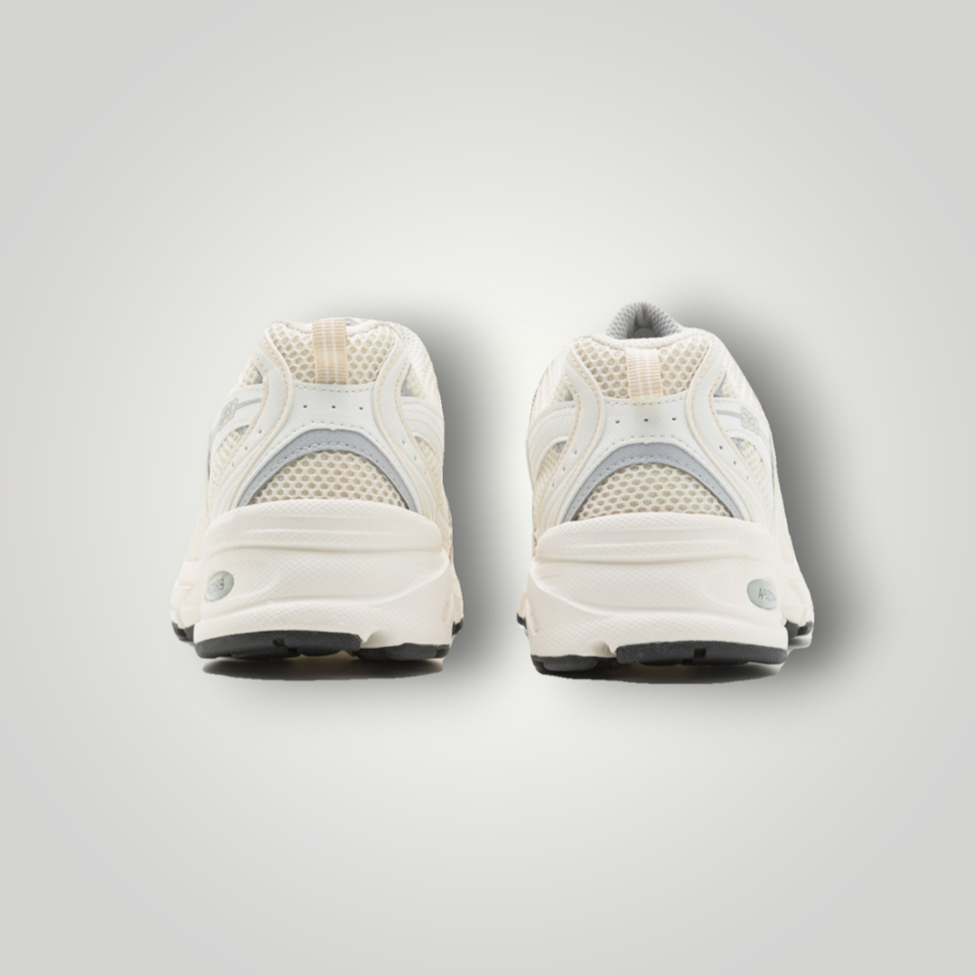 New Balance MR530