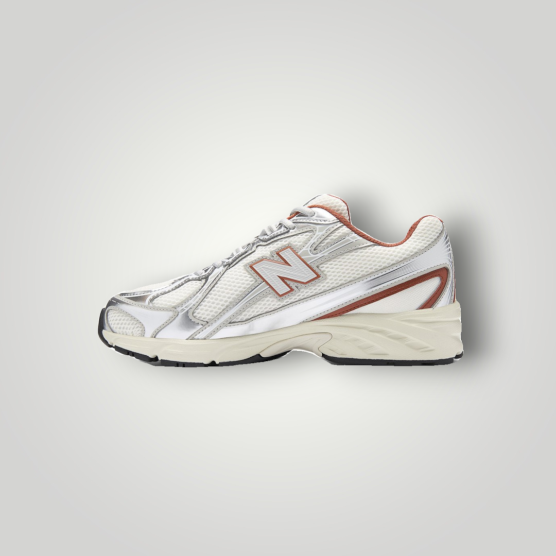 NDO Clothing New Balance U740 Sneaker in Angora und Zimt mit Mesh-Obermaterial und silbernen Akzenten