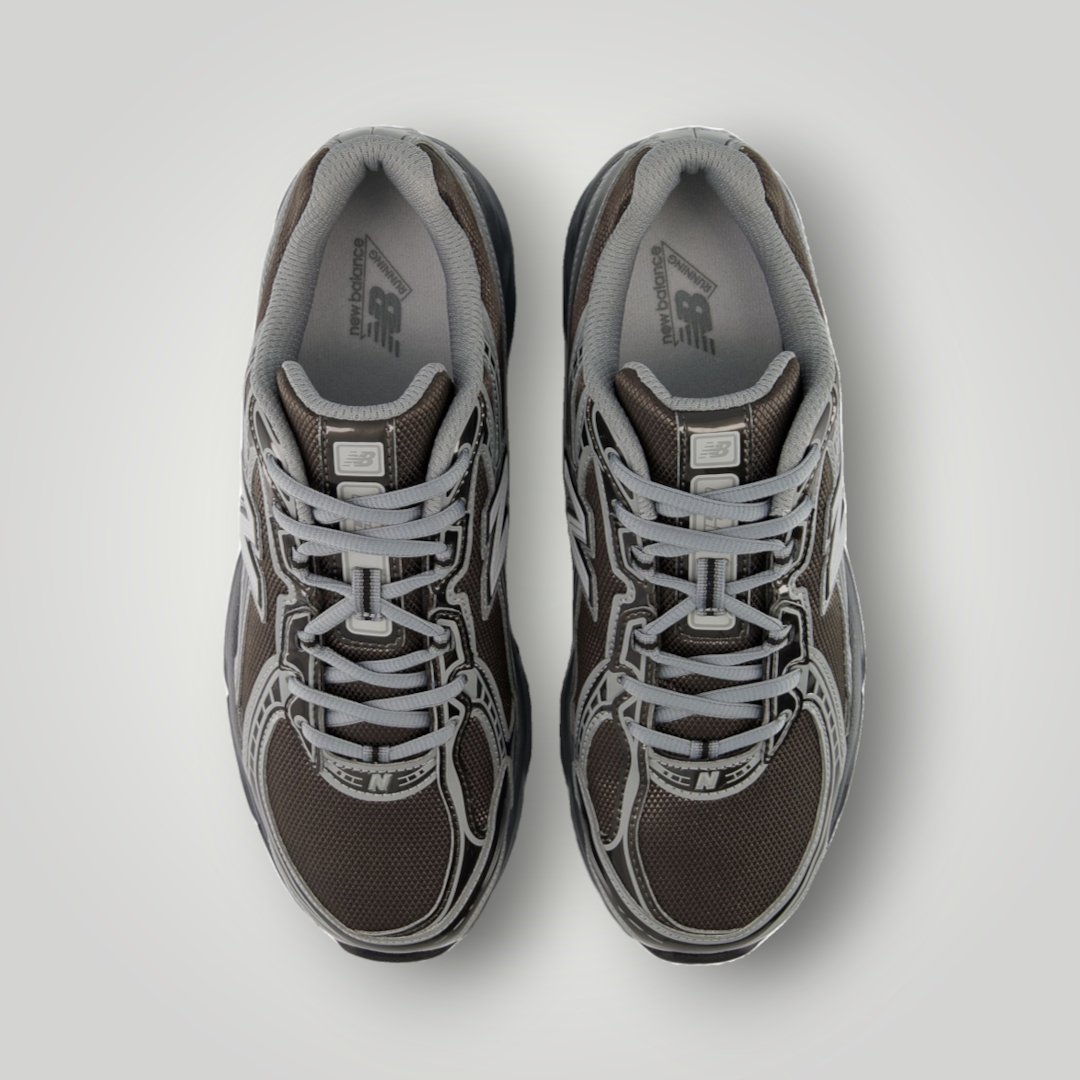 New Balance 740