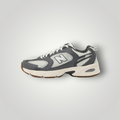 NDO Clothing New Balance 530 Unisex-Sneaker in Grau und Beige aus Mesh und Leder mit profilierter Sohle