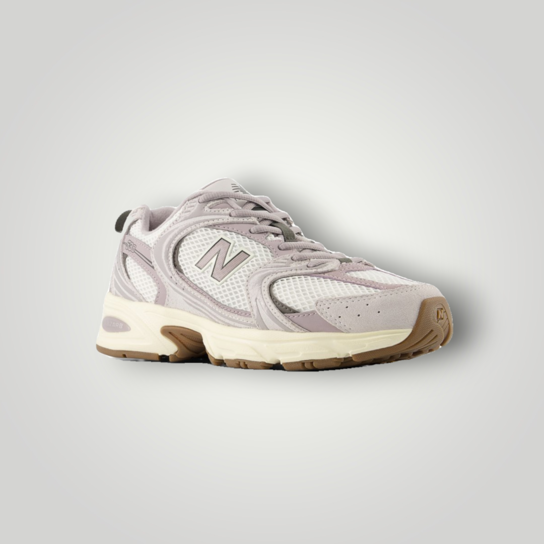 NDO Clothing New Balance U530 Sneaker in Grau und Beige mit Mesh-Obermaterial und flacher Gummisohle