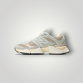 NDO Clothing New Balance Sneaker in Grau und Beige aus Leder und Textil mit flacher Sohle und Schnürung