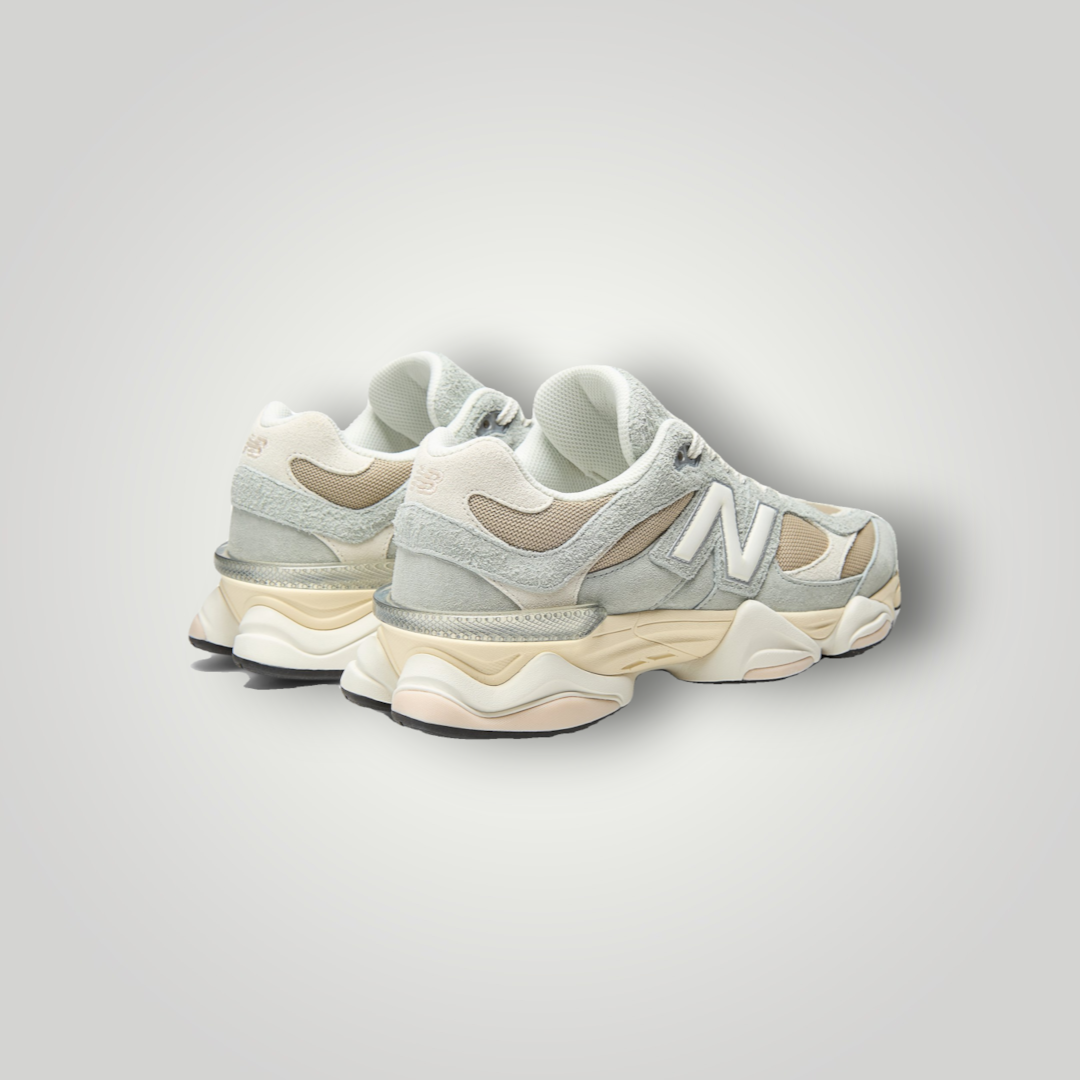 NDO Clothing New Balance Sneaker in Grau und Stoneware mit Leder- und Textilmix, flacher Sohle und Schnürung