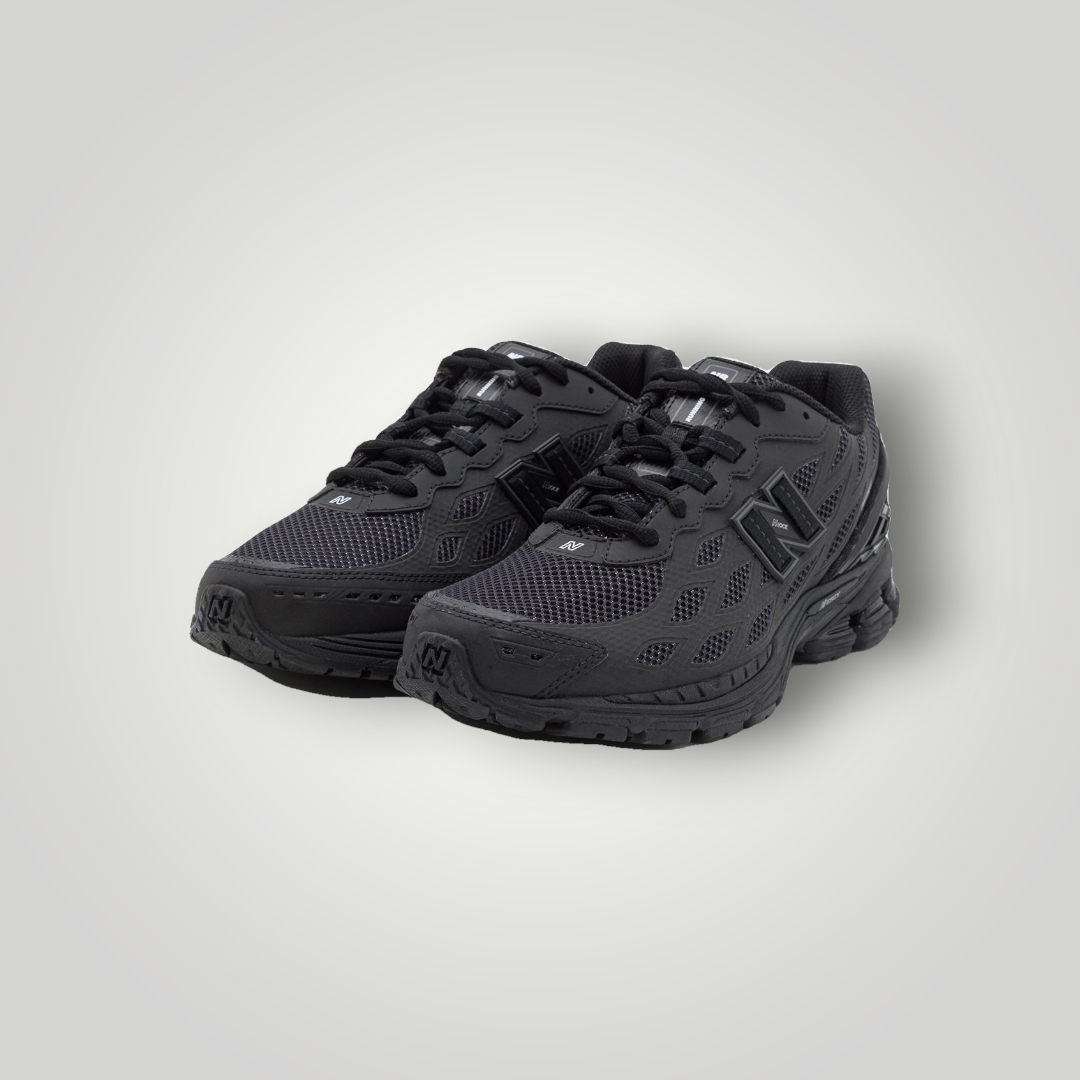 NDO Clothing New Balance U1906 Unisex Sneaker in Schwarz aus atmungsaktivem Mesh mit Schnürung und robuster Gummisohle