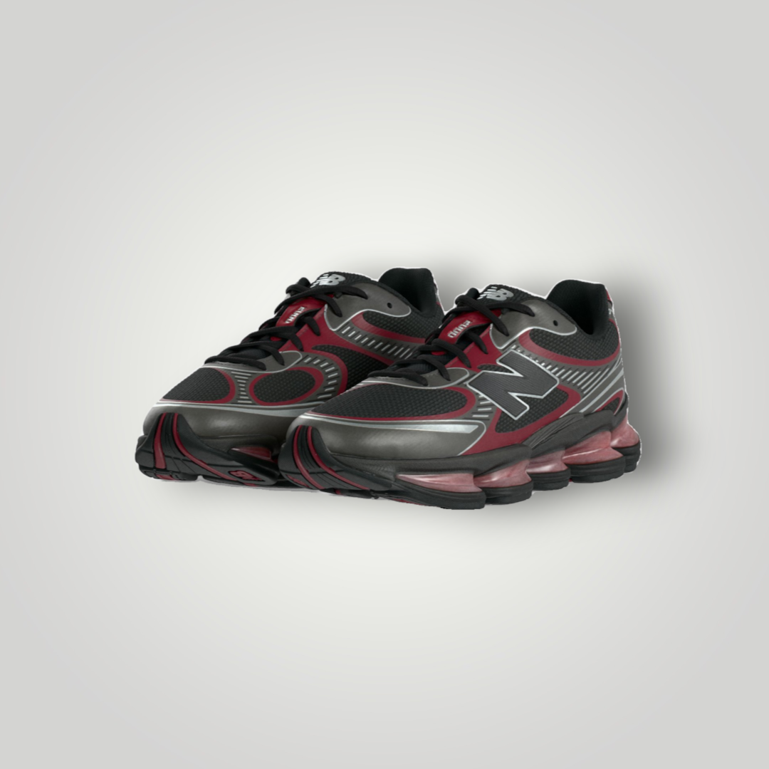 NDO Clothing New Balance U2000 Sneaker in Schwarz und Rot mit Mesh-Obermaterial und markanter Dämpfungssohle