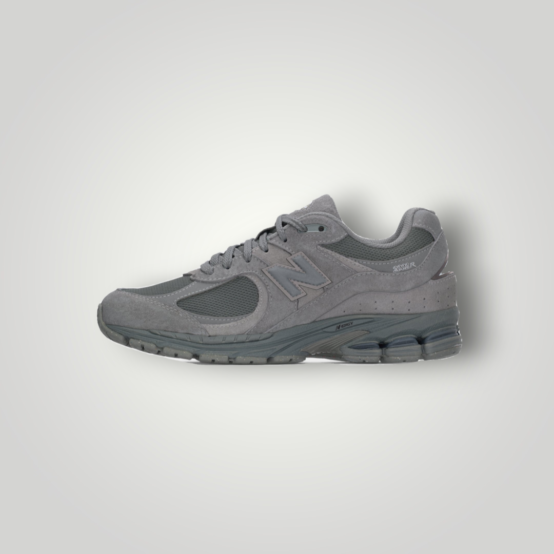 NDO Clothing New Balance U2002 Unisex Sneaker in Schiefergrau aus Wildleder und Mesh mit robuster Gummisohle