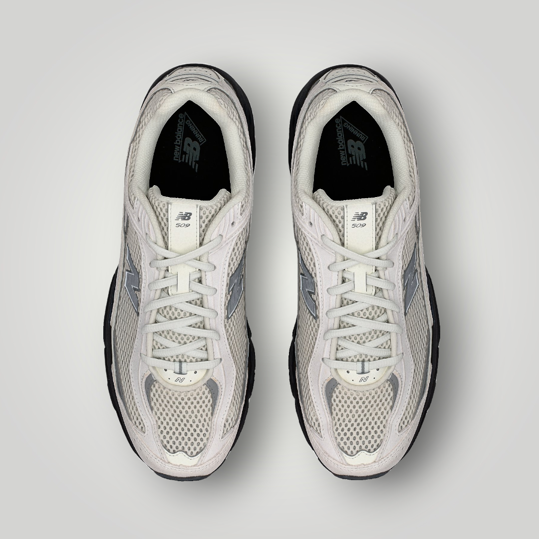 NDO Clothing New Balance U509 Unisex Sneaker in Reflection und Schwarz mit Mesh-Obermaterial und Schnürung