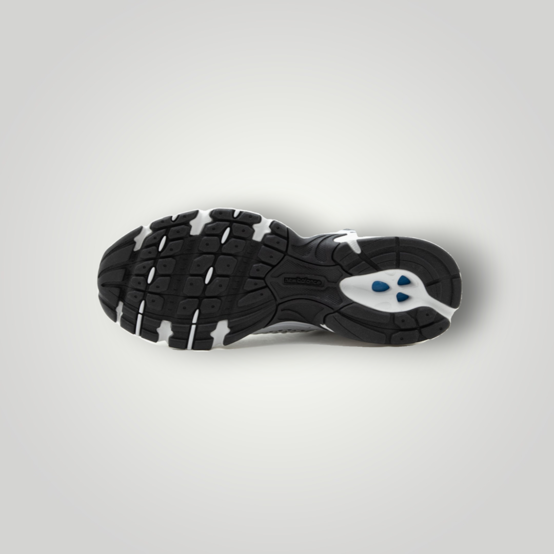 NDO Clothing New Balance U530 Sneaker Sohle in Schwarz und Weiß mit rutschfestem Profil und ABZORB-Dämpfung