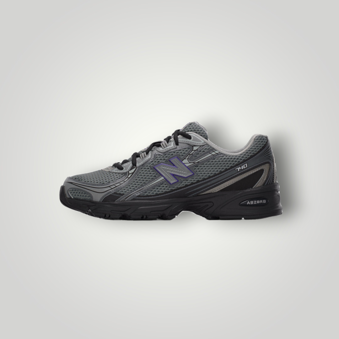 NDO Clothing New Balance U740 Sneaker in Schwarz und Grau mit Mesh-Obermaterial und blauen Akzenten