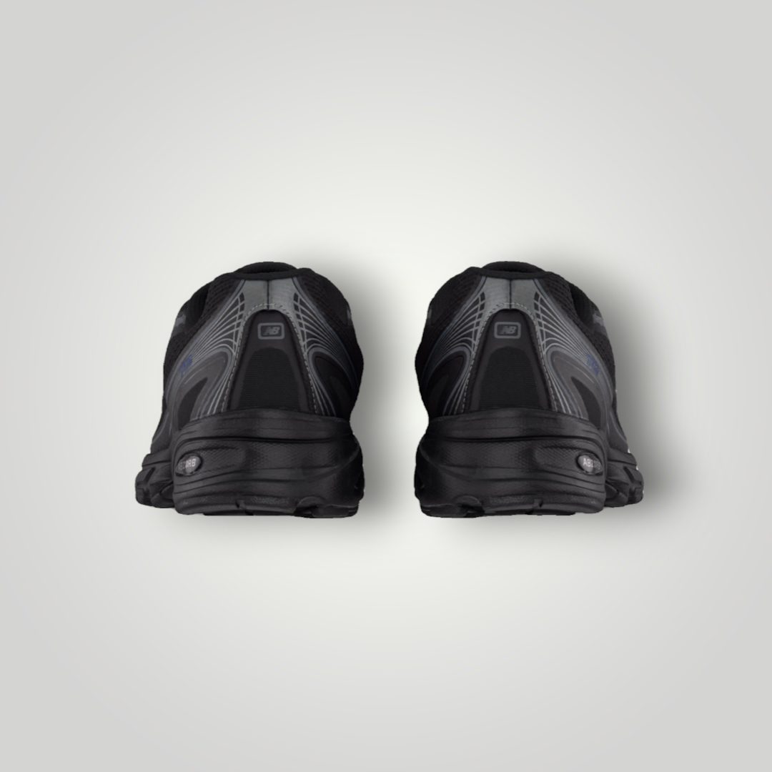 NDO Clothing New Balance U740 Unisex-Sneaker in Schwarz mit silbernen Details und Abzorb-Dämpfung, Rückansicht.