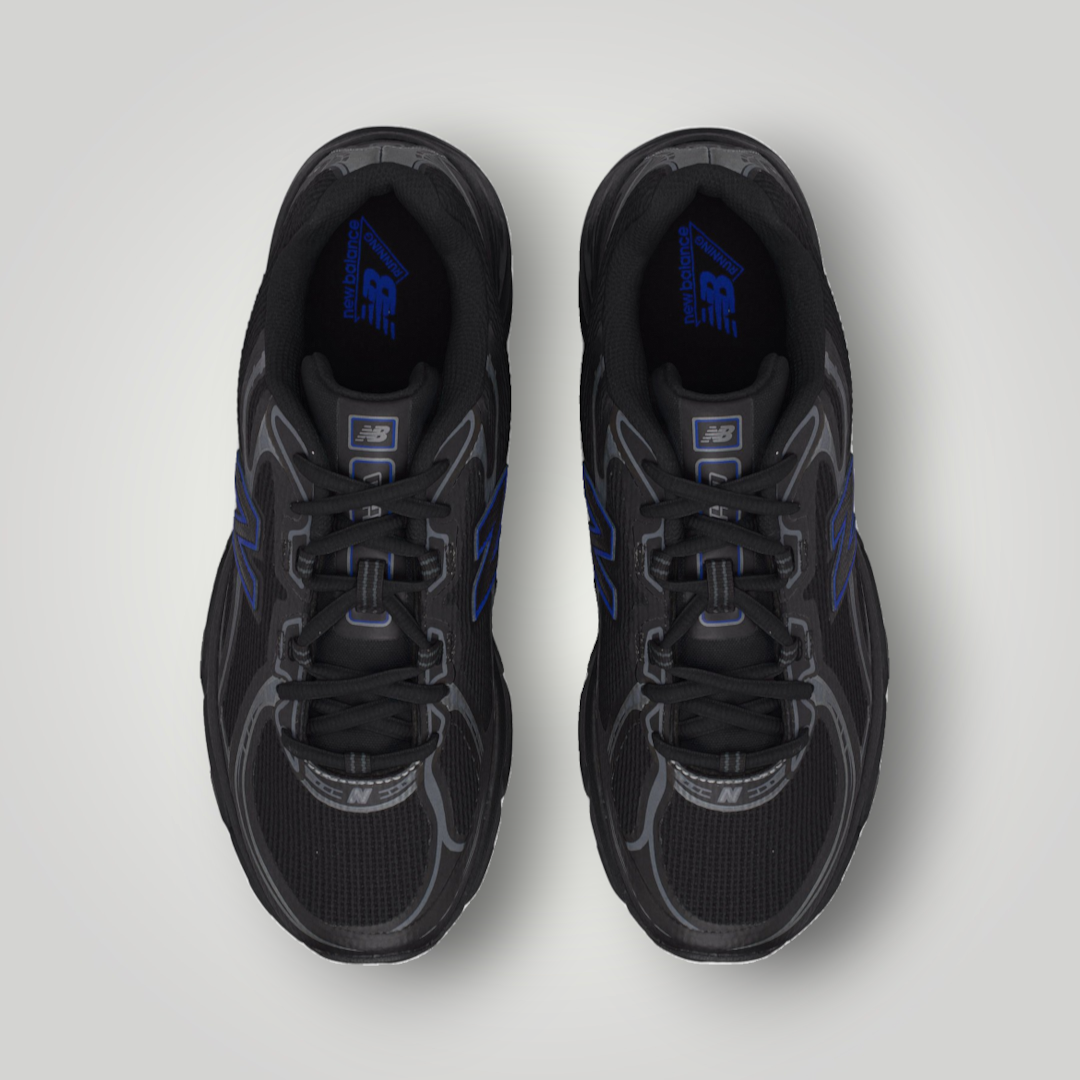 NDO Clothing New Balance U740 Unisex-Sneaker in Schwarz mit silbernen Details und blauen Akzenten aus Mesh-Material