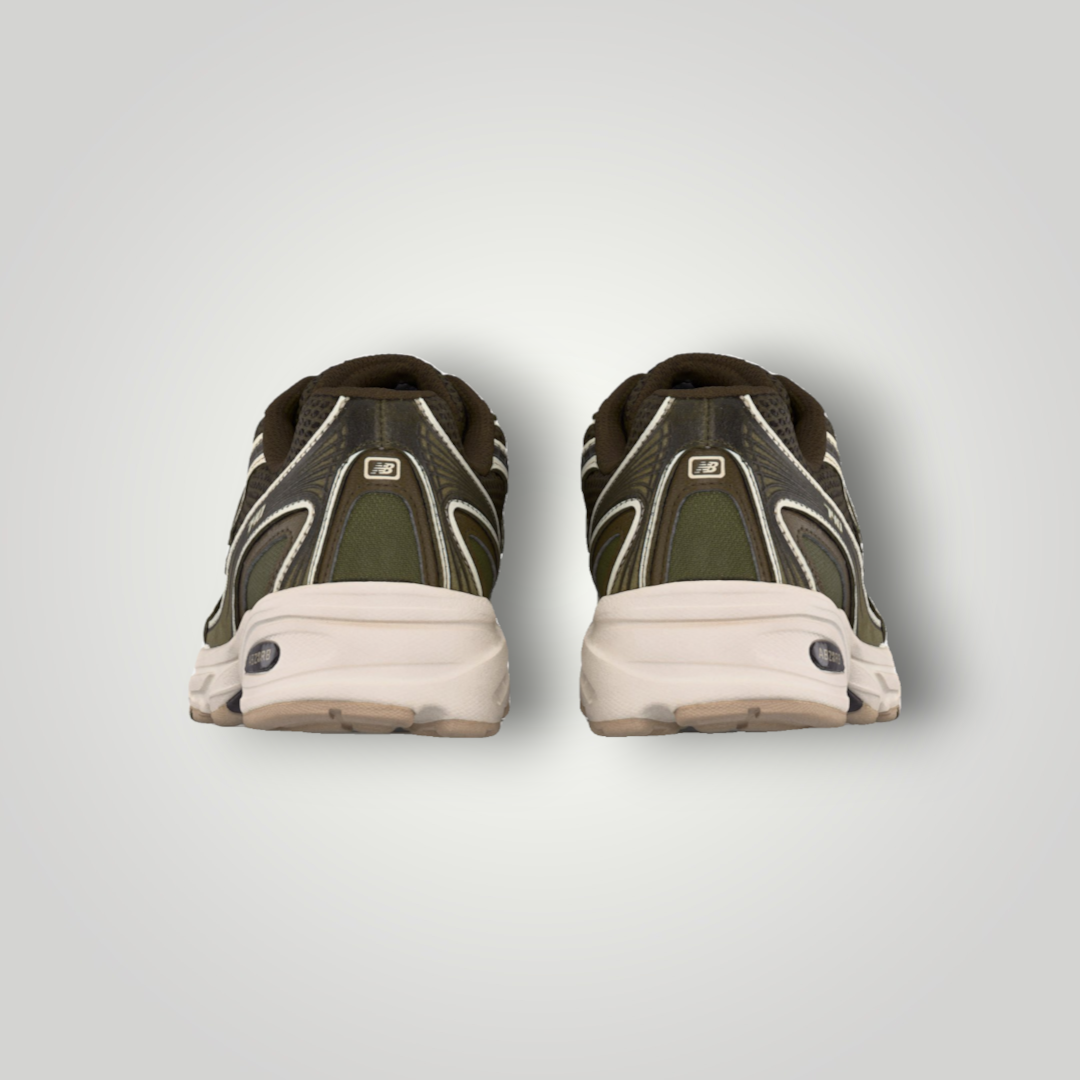 NDO Clothing New Balance U740 Sneaker in Khaki mit Mesh-Obermaterial und Abzorb-Dämpfung, Rückansicht