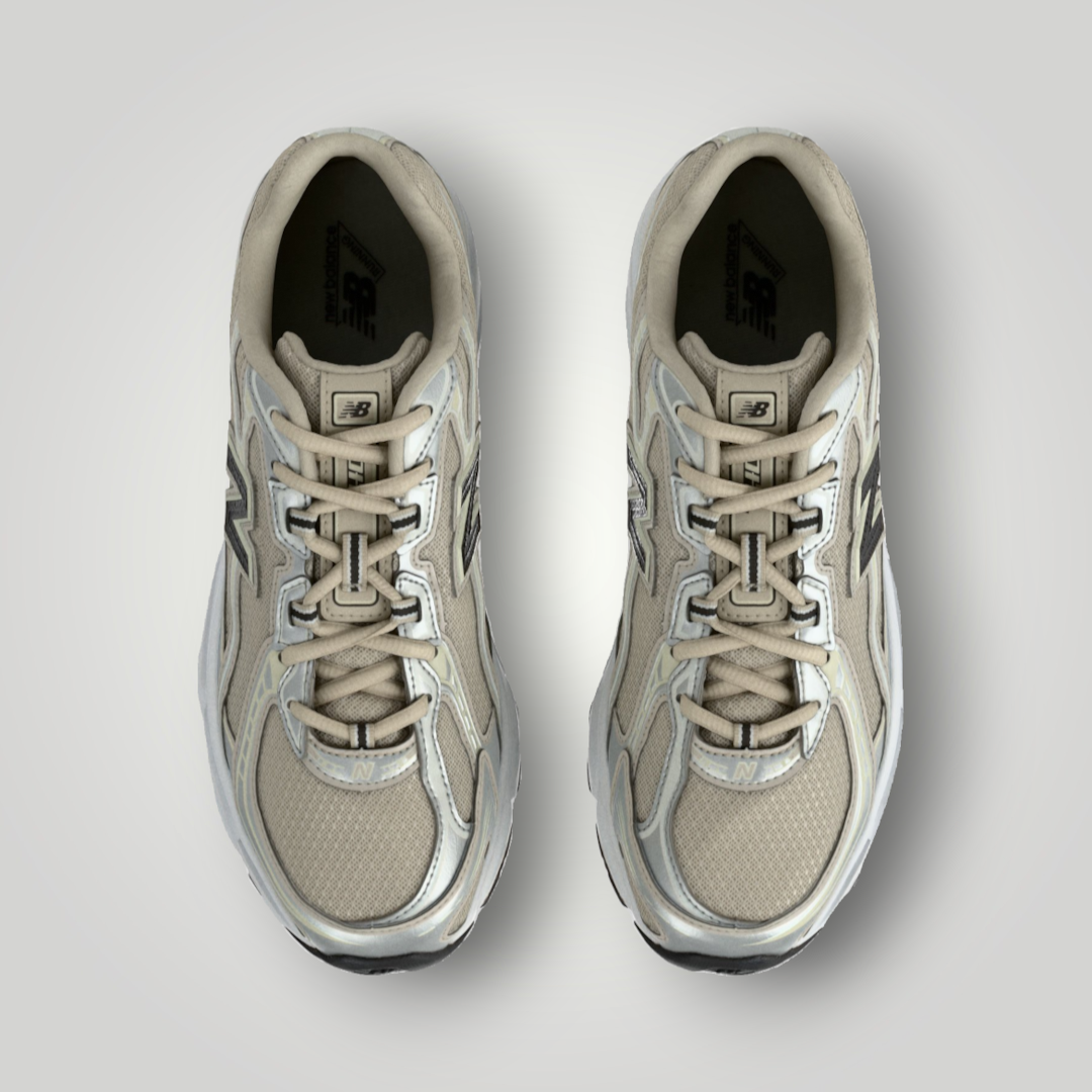 New Balance U740