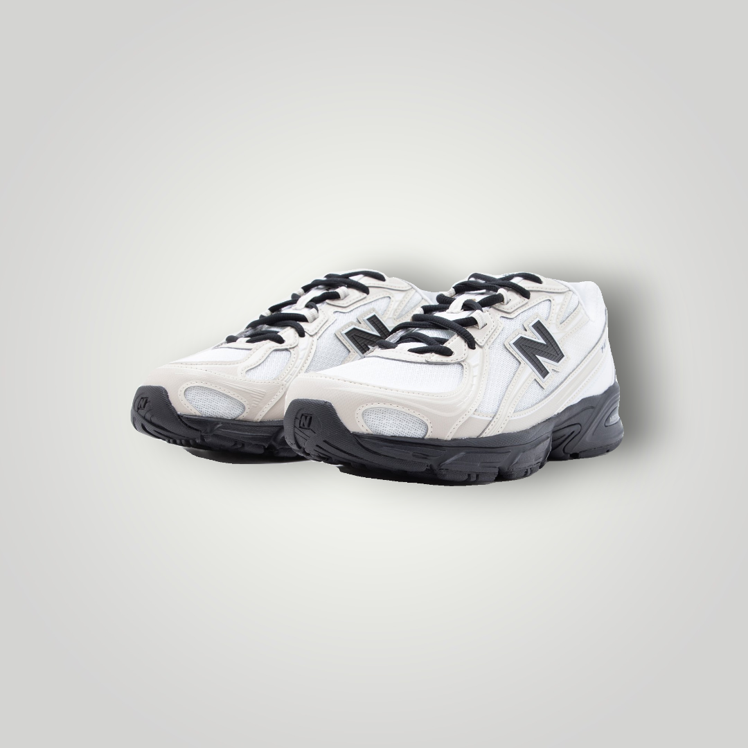 NDO Clothing New Balance U740 Sneaker in Timberwolf und Weiß mit Mesh-Einsätzen und schwarzer Sohle