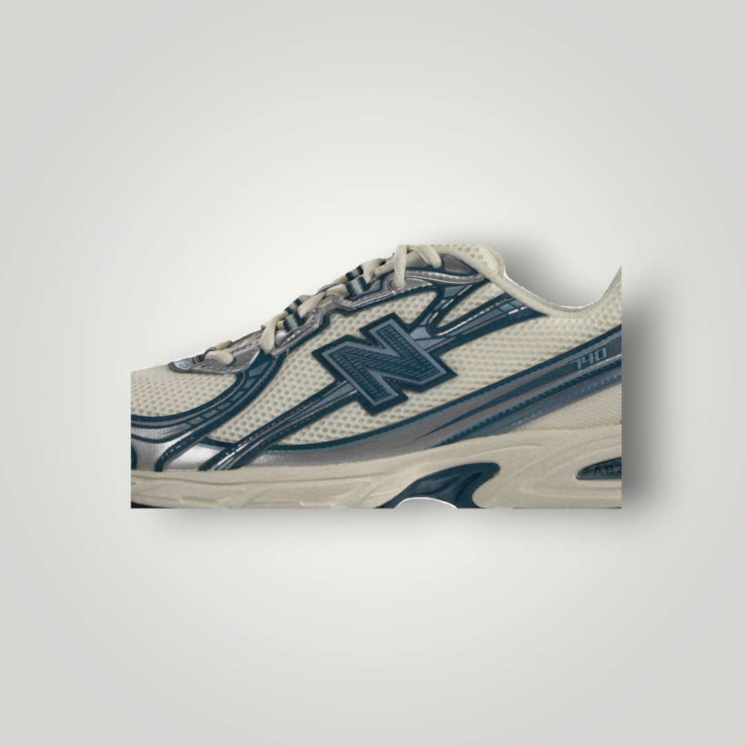 NDO Clothing New Balance U740 Sneaker in Weiß und Teal mit Mesh-Obermaterial und markantem N-Logo an der Seite