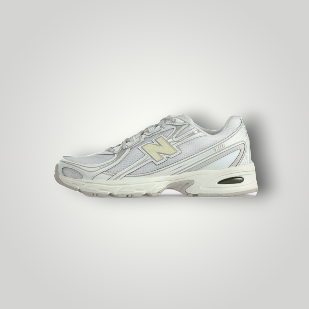 NDO Clothing New Balance U740 Sneaker in Weiss und Pistachio Butter mit Mesh-Obermaterial und Abzorb-Dämpfung