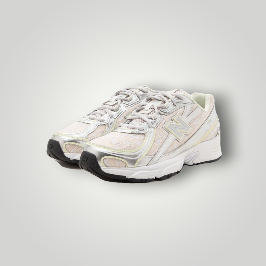 New Balance U740