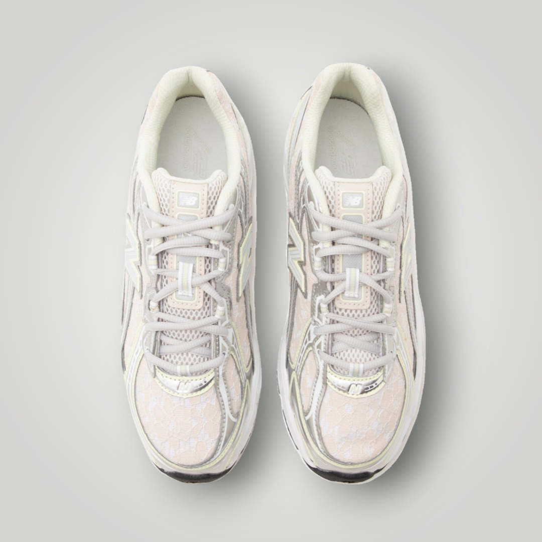 New Balance U740