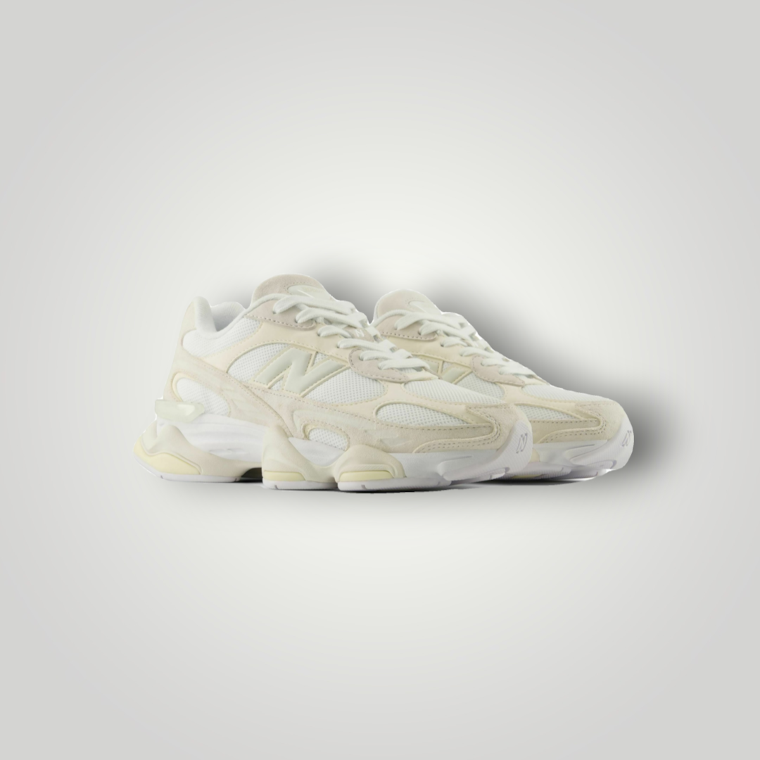 NDO Clothing New Balance U9060 Sneaker in Angora Sea Salt mit Veloursleder-Einsätzen und markanter Plateau-Sohle