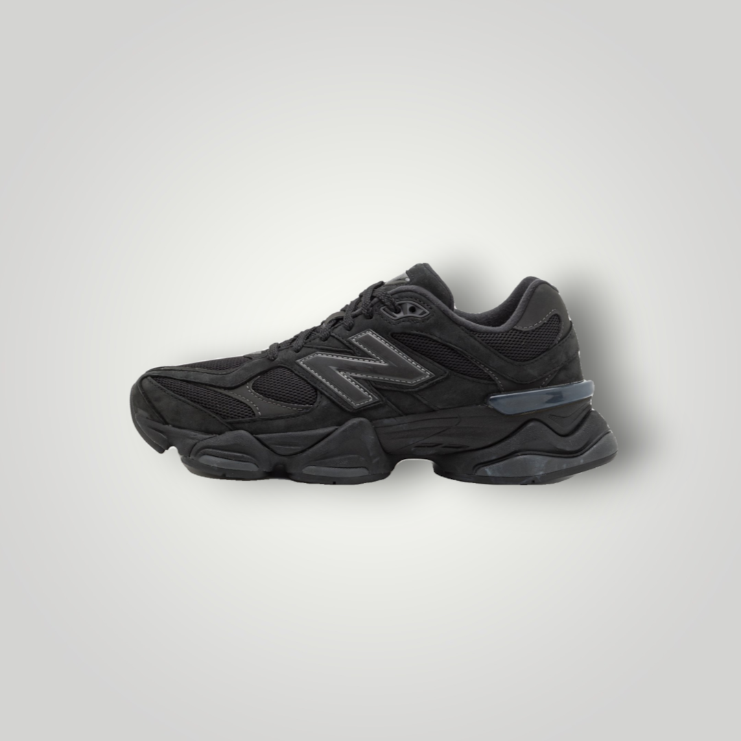 NDO Clothing New Balance U9060 Sneaker in Schwarz aus Wildleder und Mesh mit robuster Gummisohle und Schnürung