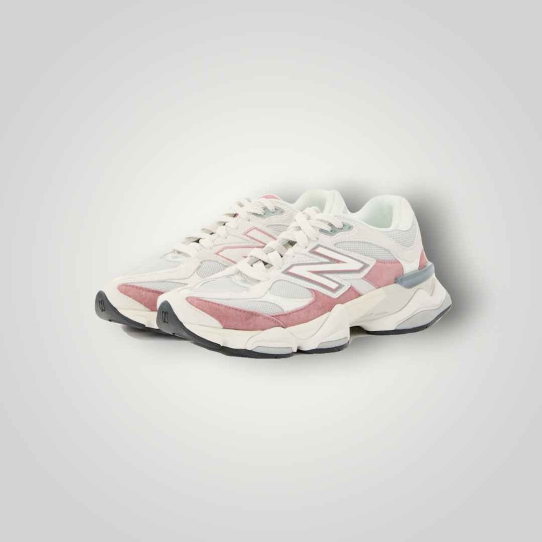 NDO Clothing New Balance U9060 Sneaker in Rosewood mit Mesh-Obermaterial, Wildleder-Details und klobiger Plateau-Sohle